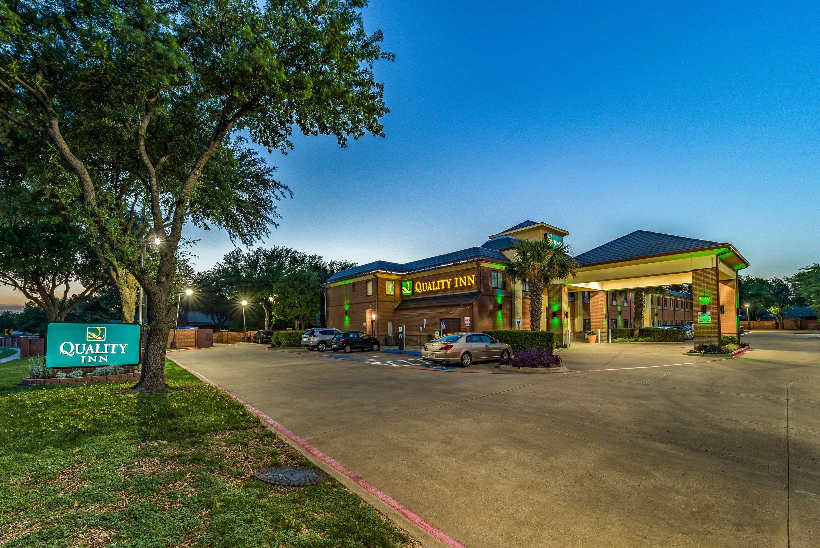Quality Inn West Plano - Dallas מראה חיצוני תמונה